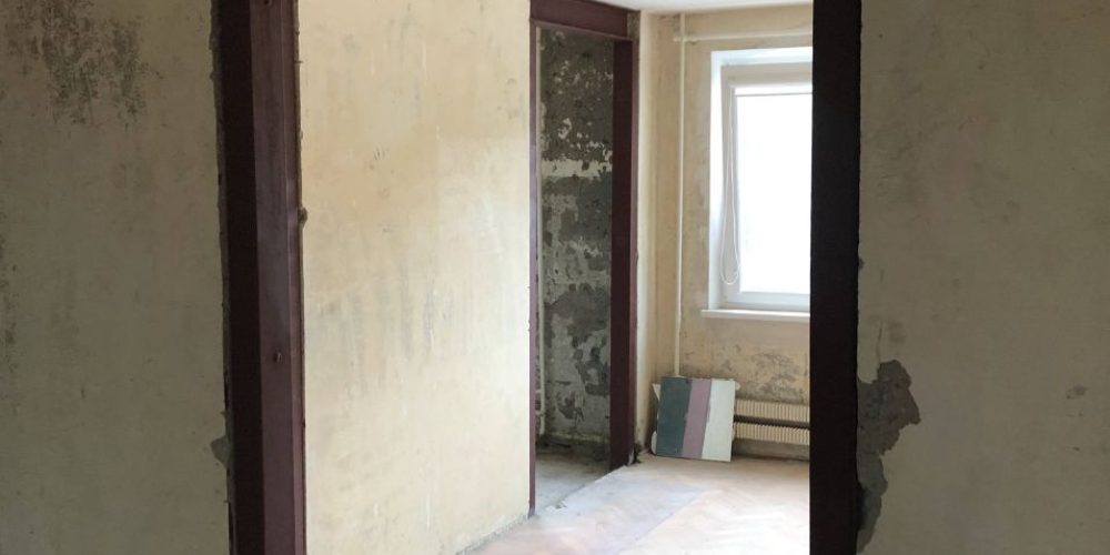 demolition daugiabutyje